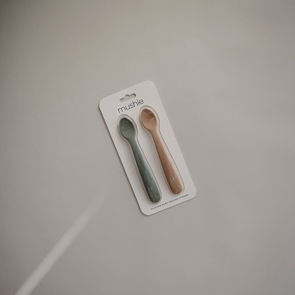 Mushie Silicone Feeding Spoons 2-Pack - Cambridge Blue/Shifting Sand