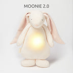 MOONIE 2.0: Επαναφορτιζόμενο βοήθημα ύπνου με ηχογράφηση & αισθητήρα κλάματος Cream Bunny