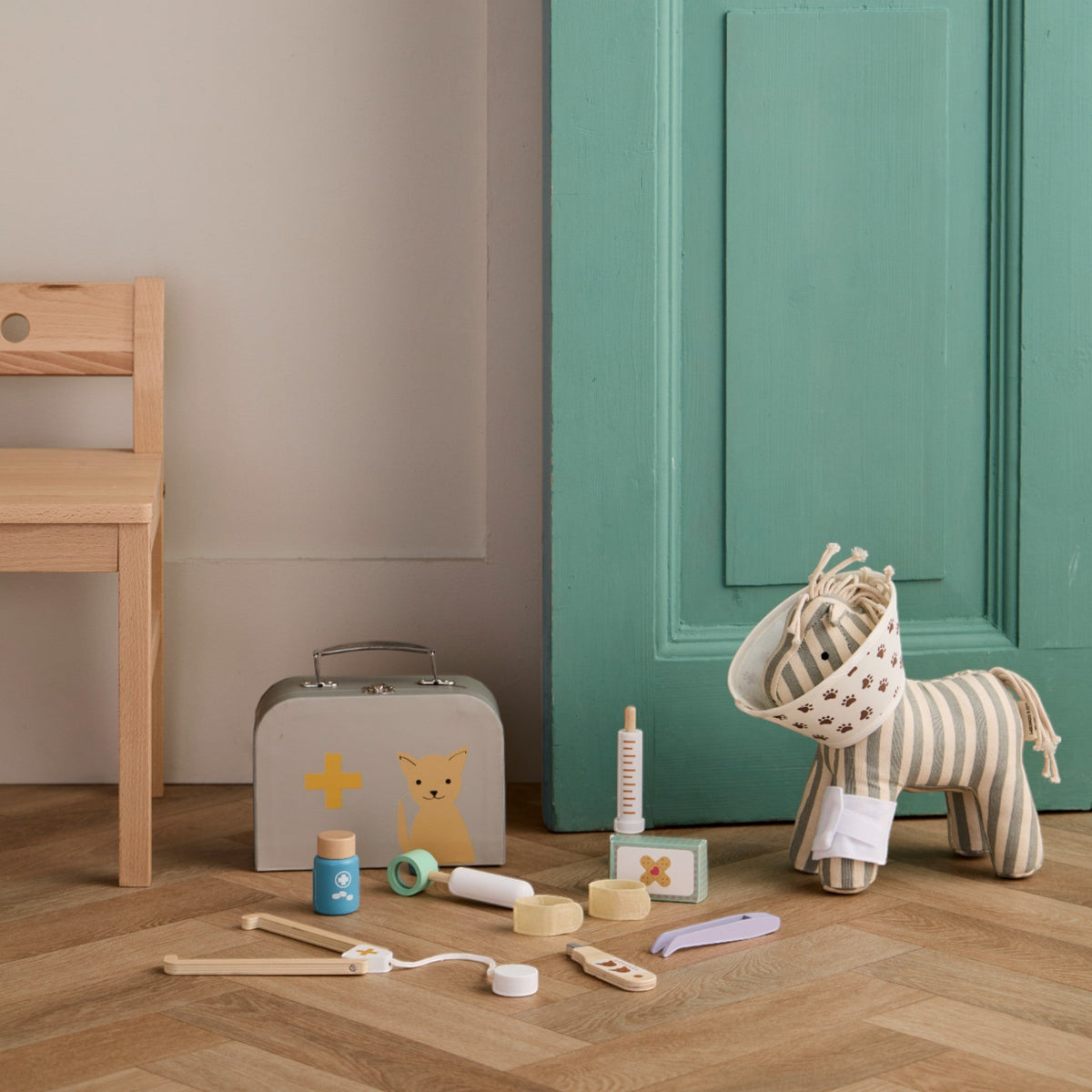 KIDS CONCEPT Ξύλινο σετ παιχνιδιού κτηνίατρος KID'S HUB