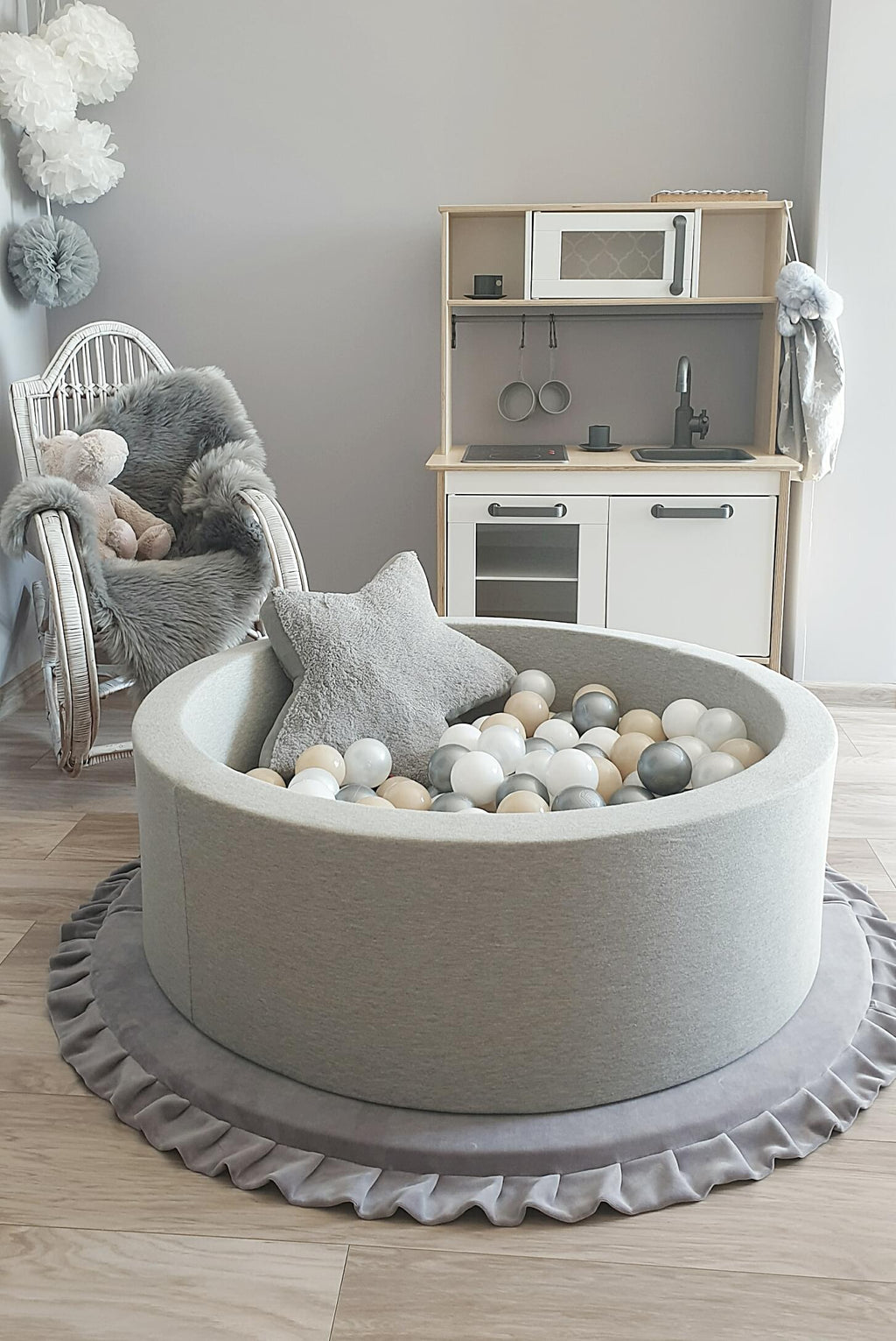 Πισίνα με μπάλες light grey 30*90