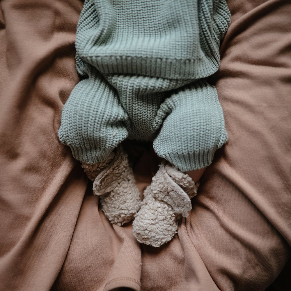 Mushie Cozy Baby Booties Oatmeal 0-3 Months