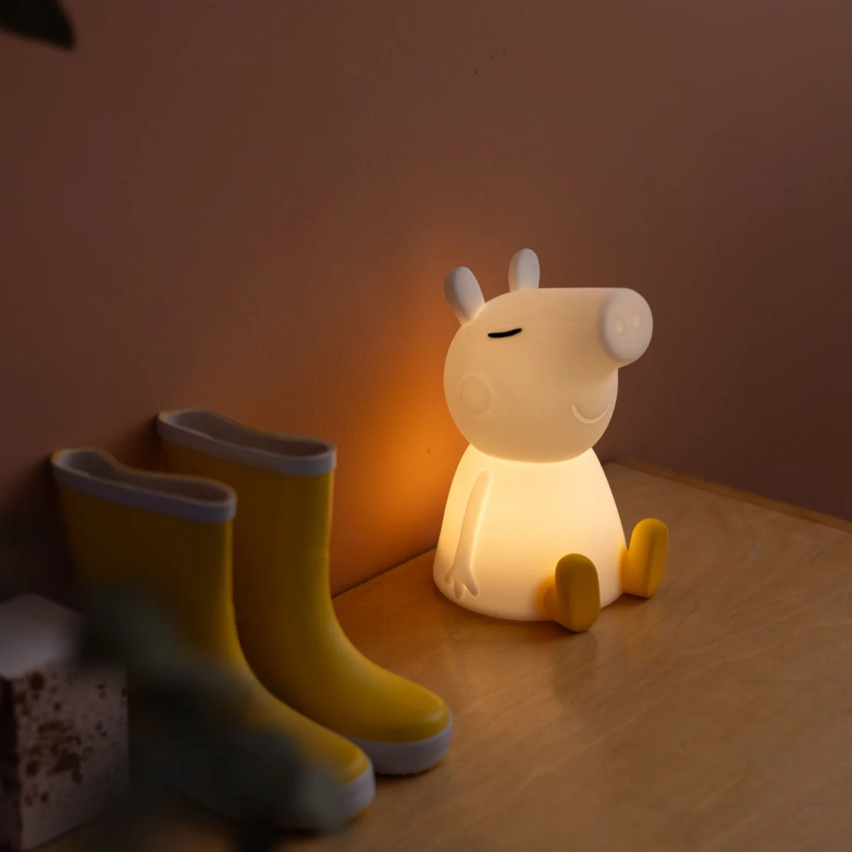 Φωτιστικό νυχτός Peppa Pig First Light MR MARIA