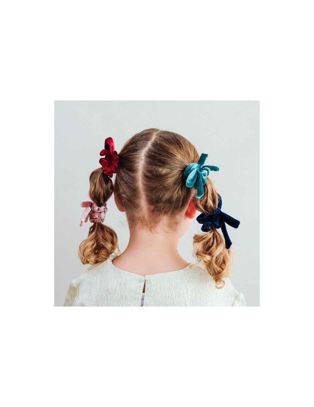 Mimi&Lula BLACKBERRY VELVET BOW SCRUNCHIES