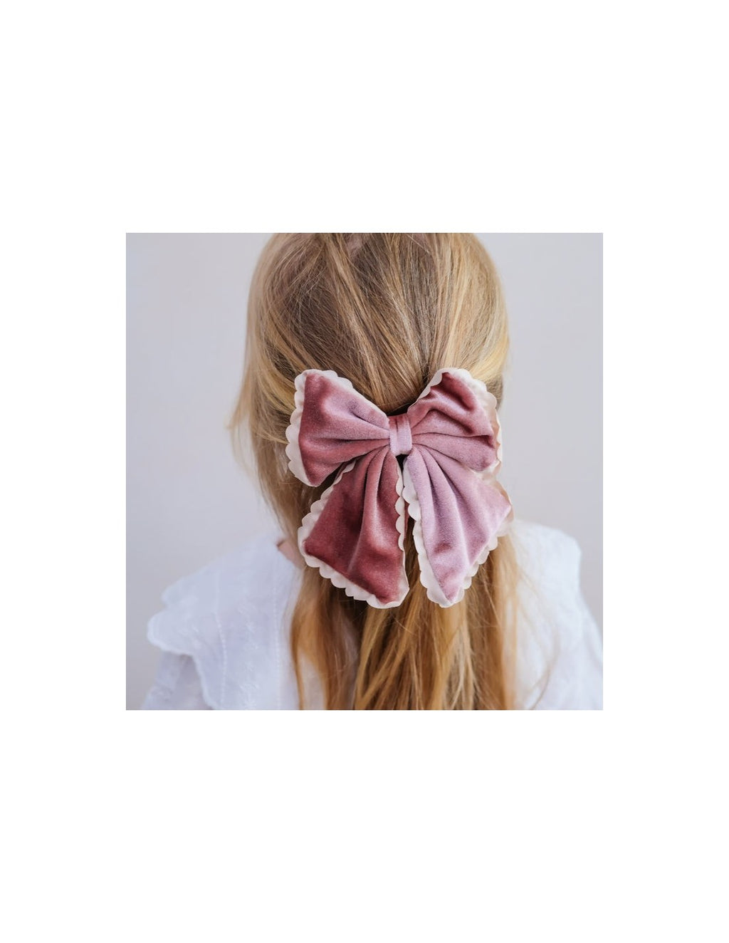 Mimi&Lula SCALLOPED EDGE VELVET BOW