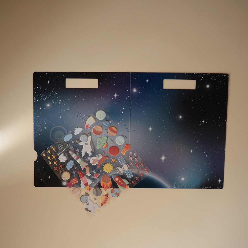 Mushie Βιβλίο Με Αυτοκόλητα Space